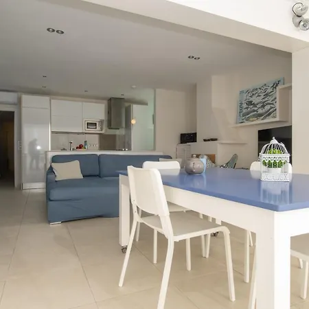 Apartment Rentalmar Port Cristal